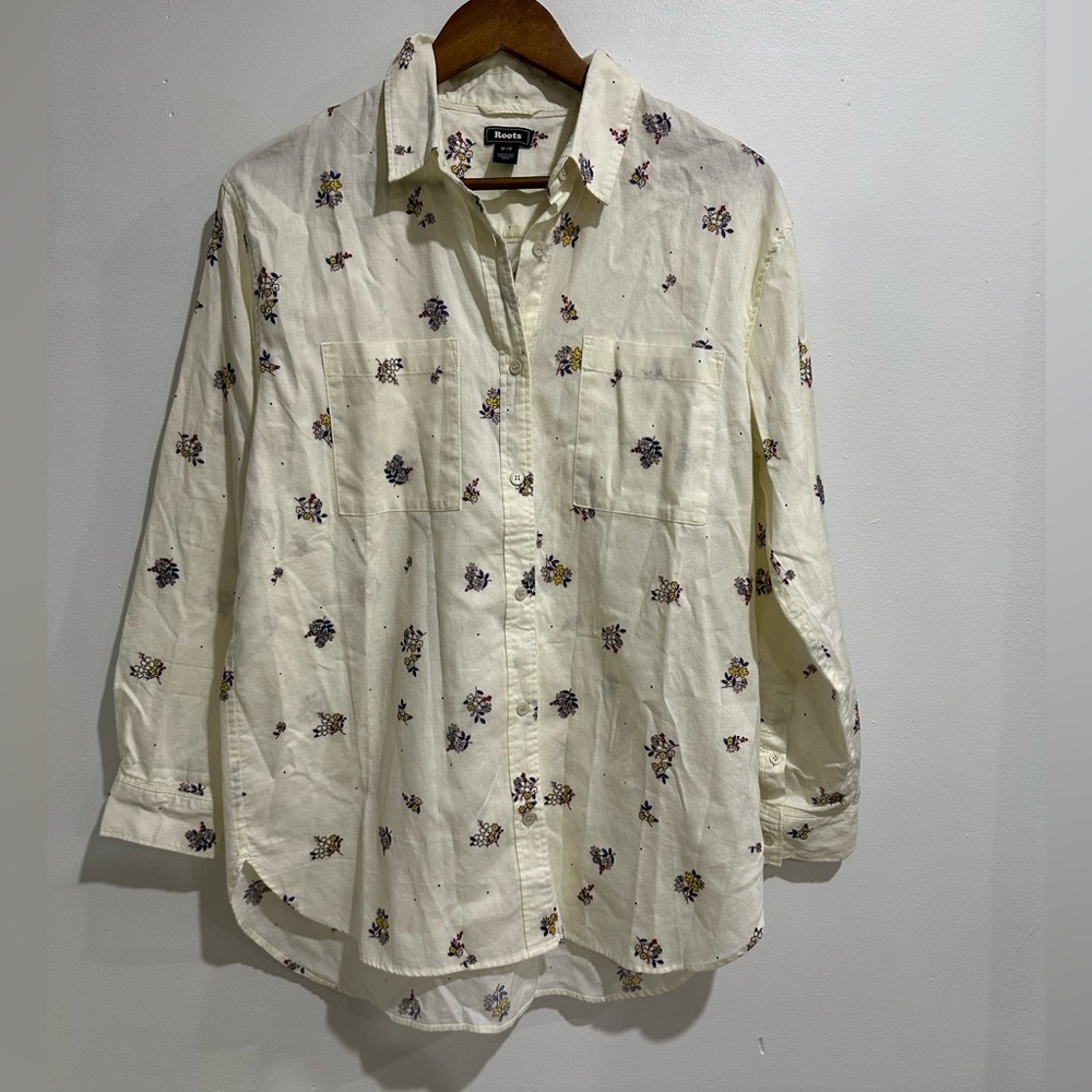ROOTS 100% Cotton White Floral Printed Summer Button Down Size M